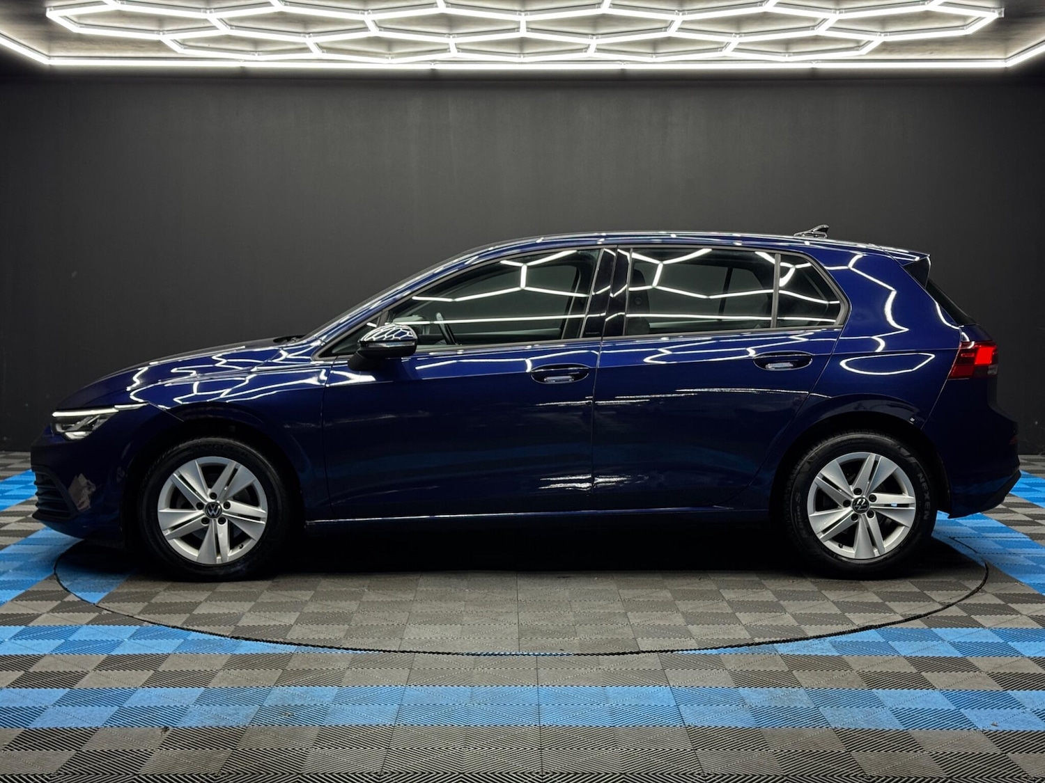 Used Volkswagen Golf 2022 for sale - 76850093: Photo 8