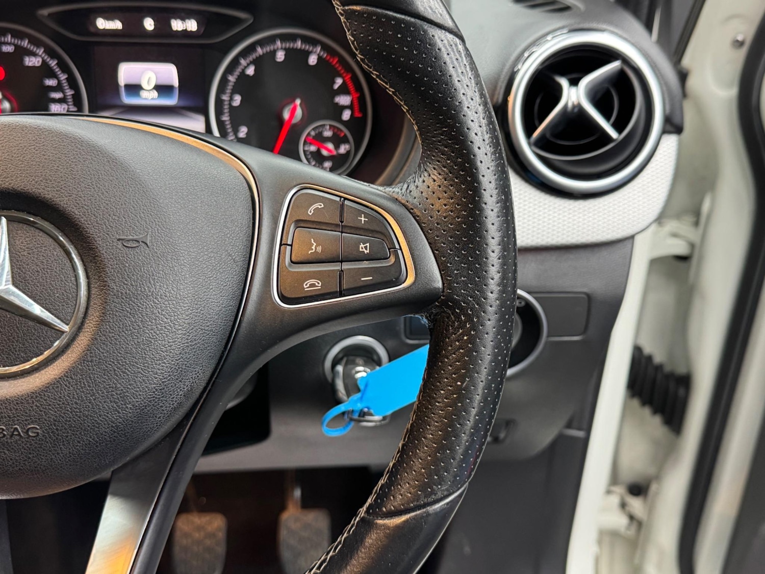 Used Mercedes-Benz B Class 2016 for sale - 76839504: Photo 21