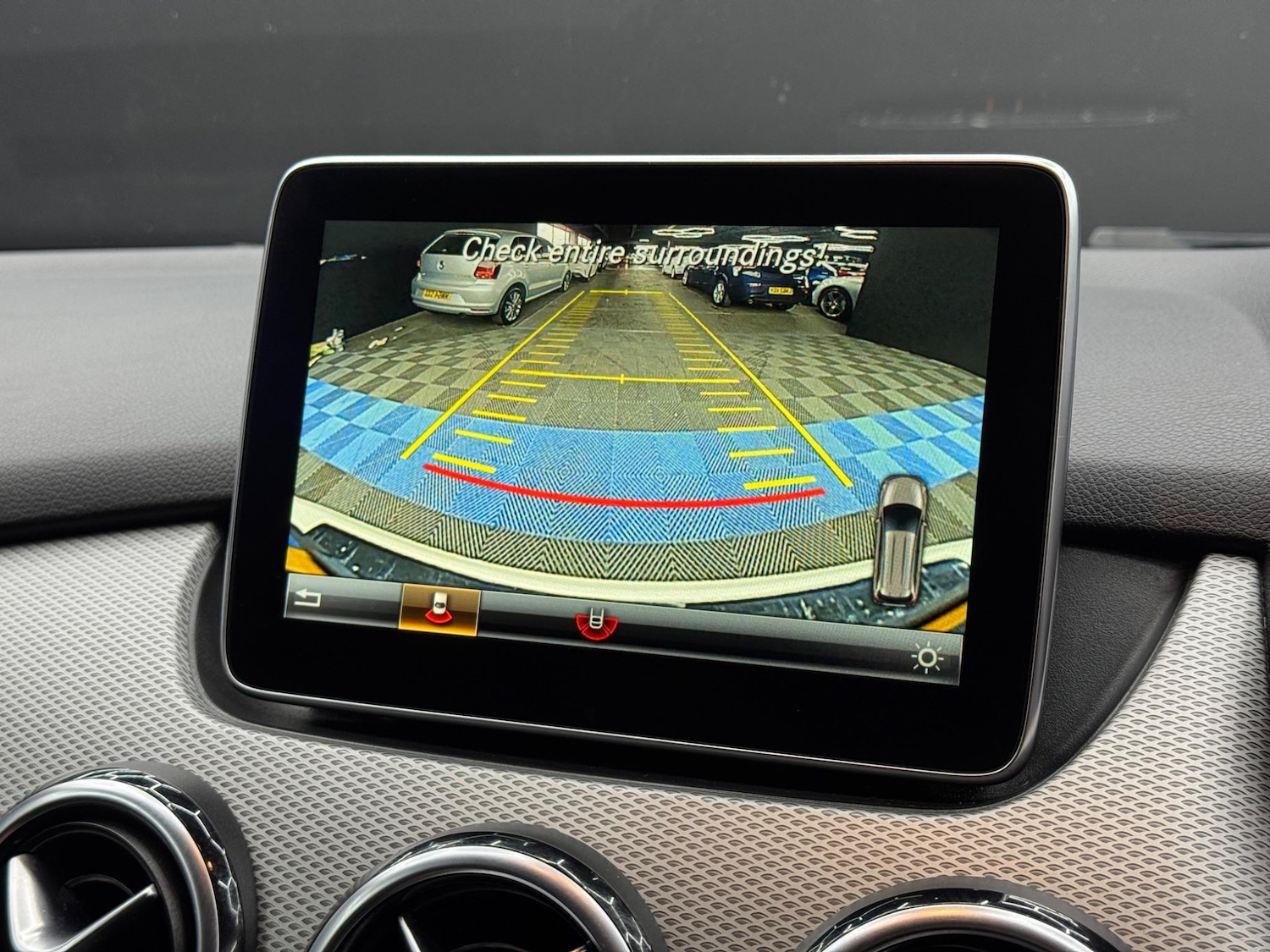 Used Mercedes-Benz B Class 2016 for sale - 76839504: Photo 32