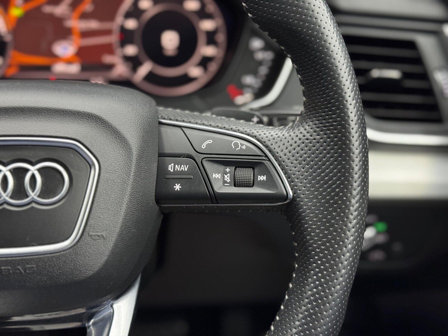 Used Audi Q5 2020 for sale - 77598735: Photo 21