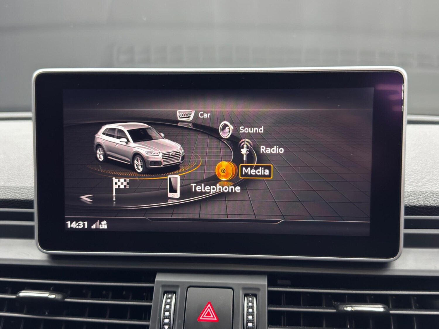 Used Audi Q5 2020 for sale - 77598735: Photo 30