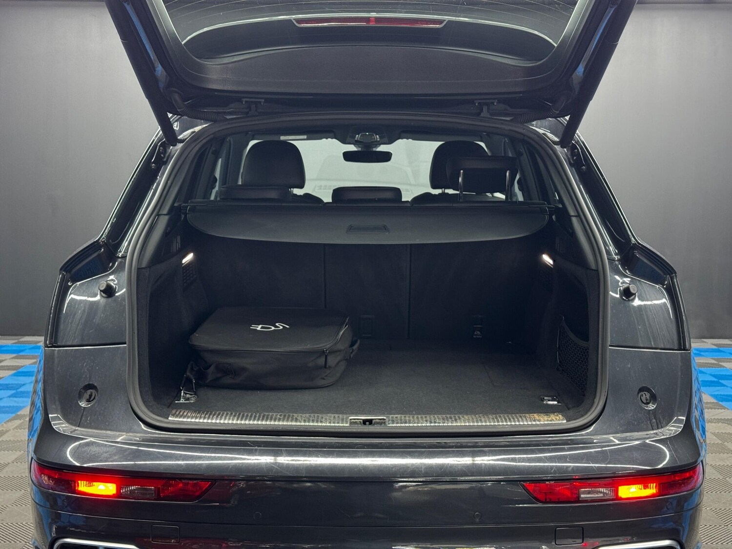 Used Audi Q5 2020 for sale - 77598735: Photo 40