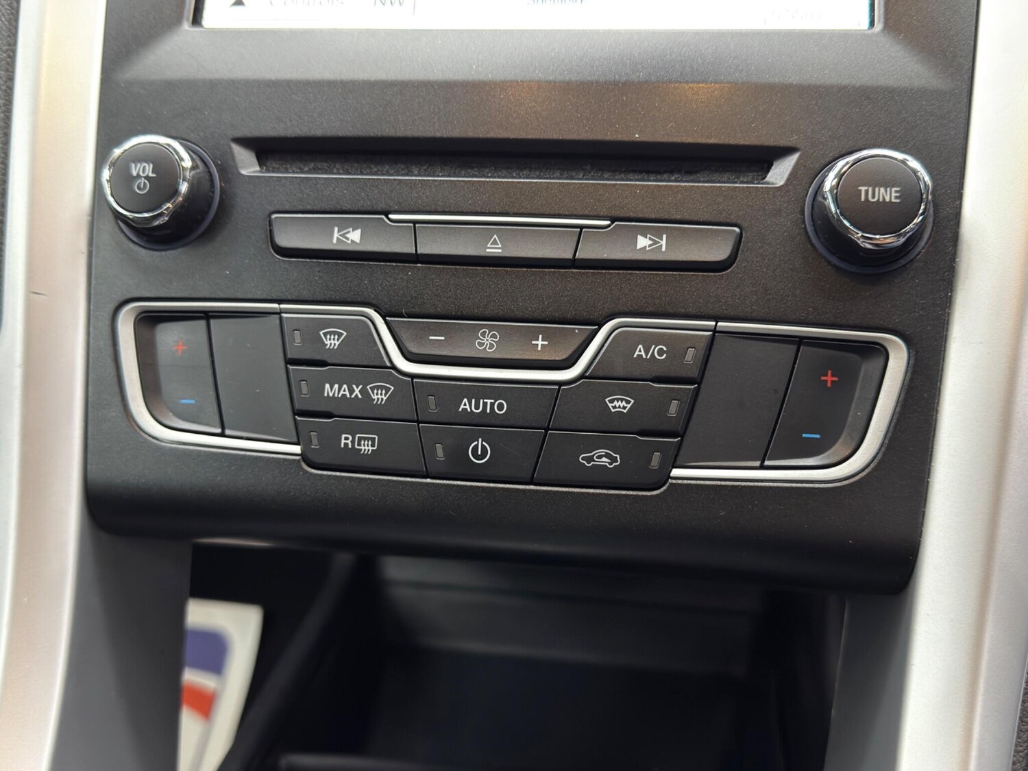 Used Ford Mondeo for sale - 77940087: Photo 26