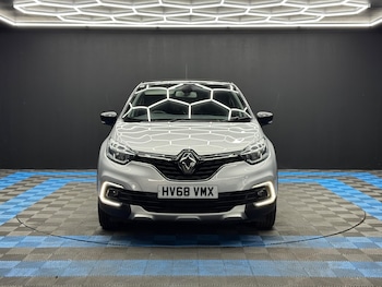 Used Renault Captur 2018 for sale - 78859715: Photo