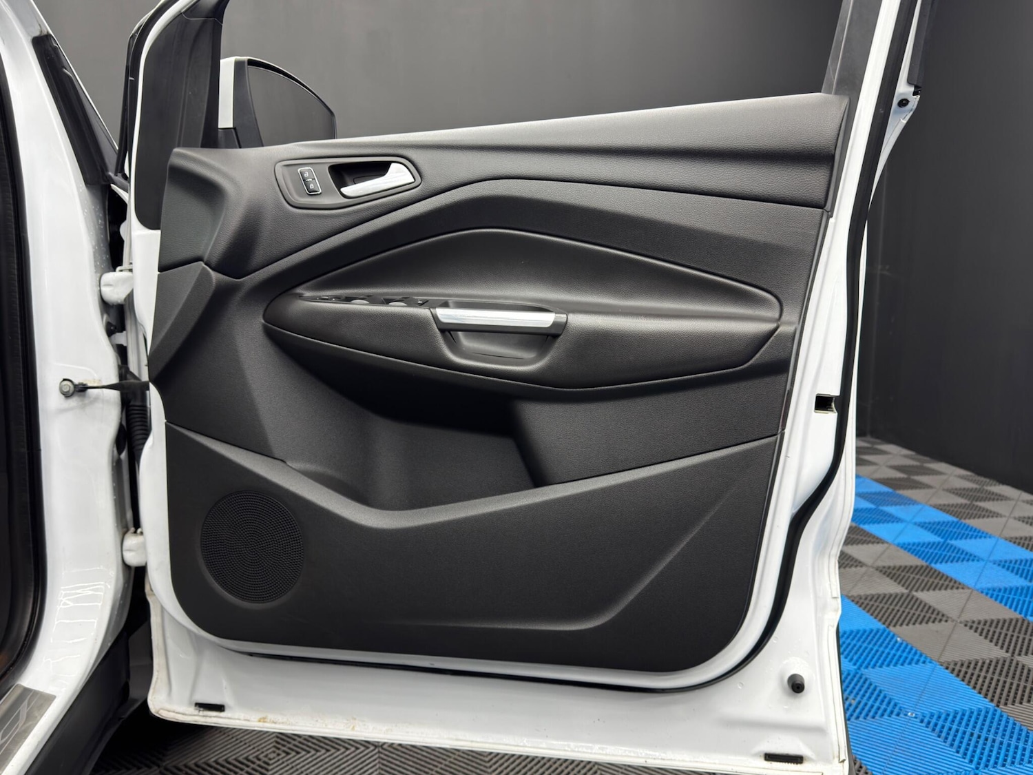 Used Ford Kuga for sale - 77550546: Photo 36