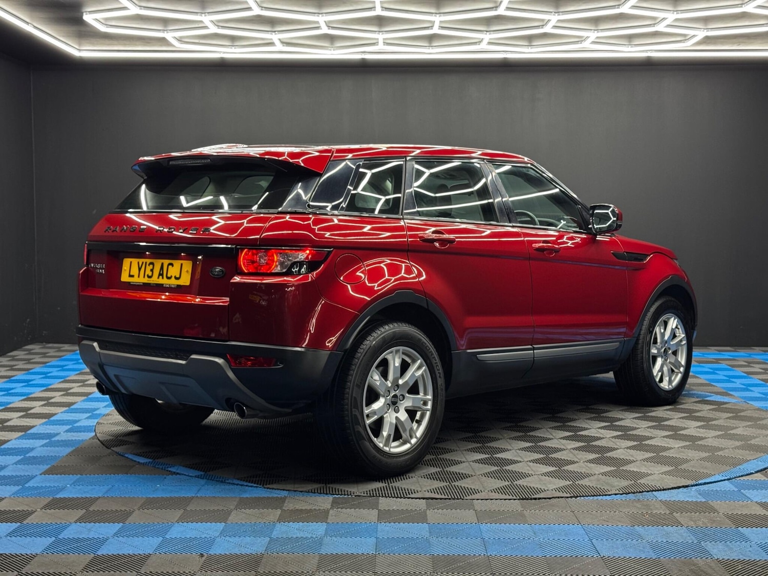 Used Land Rover Range Rover Evoque 2013 for sale - 76549898: Photo 5