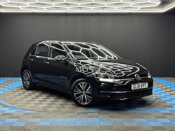 Used Volkswagen Golf 2018 for sale - 77993771: Photo