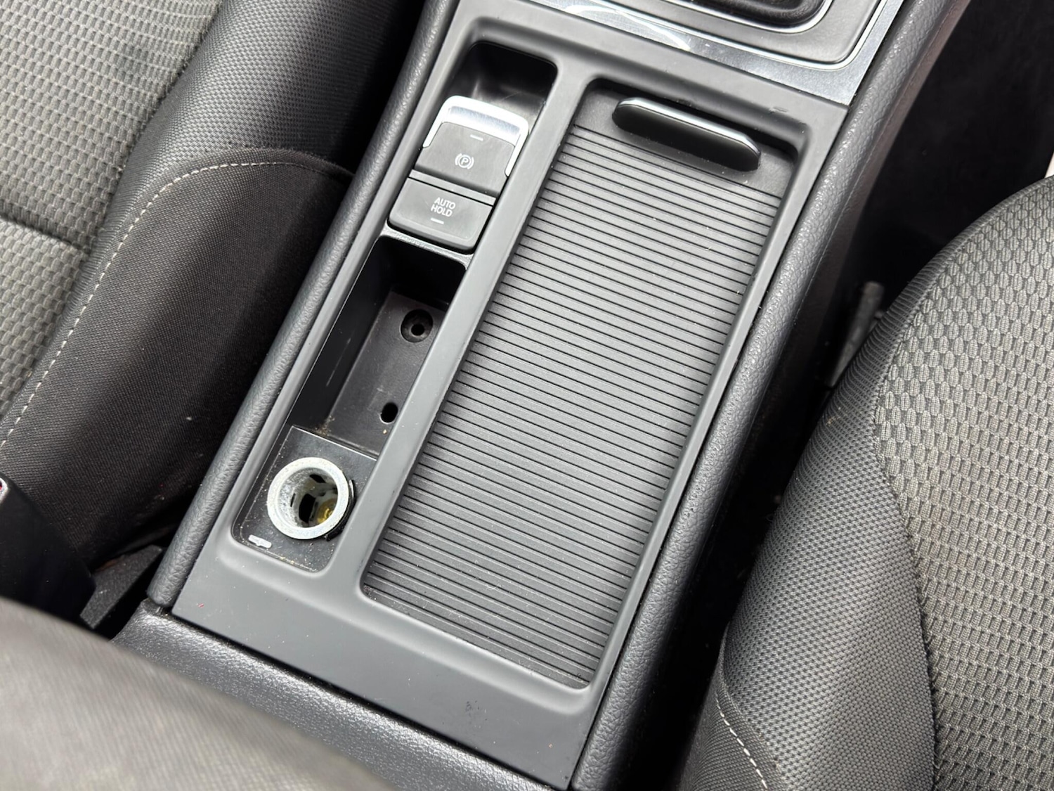 Used Volkswagen Golf 2018 for sale - 77993771: Photo 23