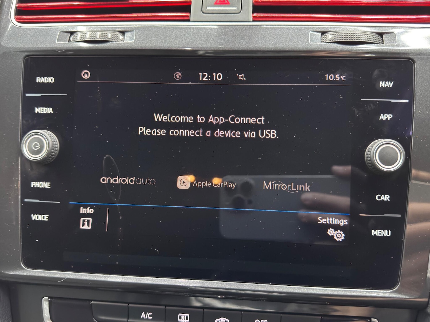 Used Volkswagen Golf 2018 for sale - 77993771: Photo 31