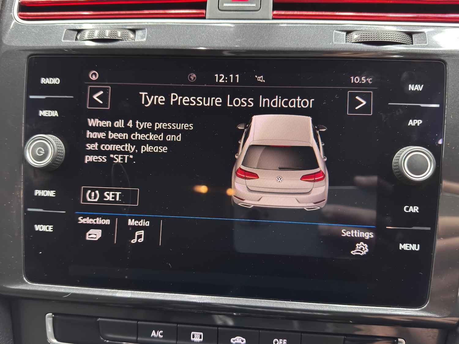 Used Volkswagen Golf 2018 for sale - 77993771: Photo 32