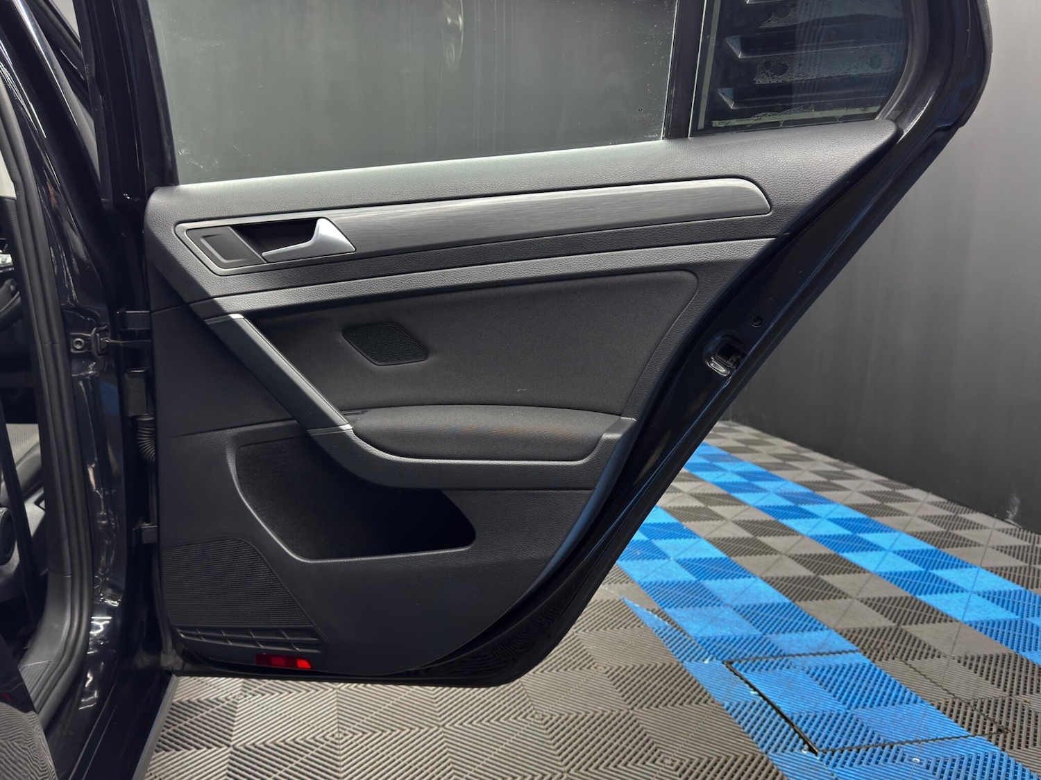 Used Volkswagen Golf 2018 for sale - 77993771: Photo 39