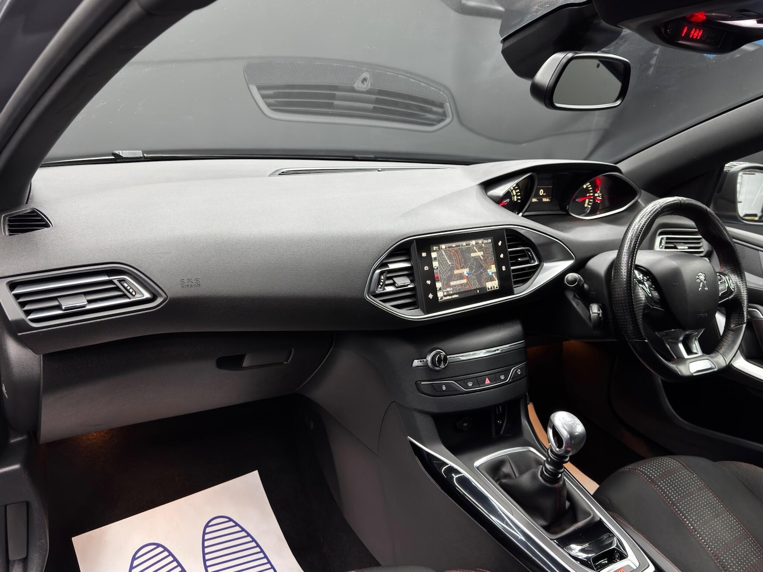 Used Peugeot 308 2016 for sale - 76714461: Photo 11