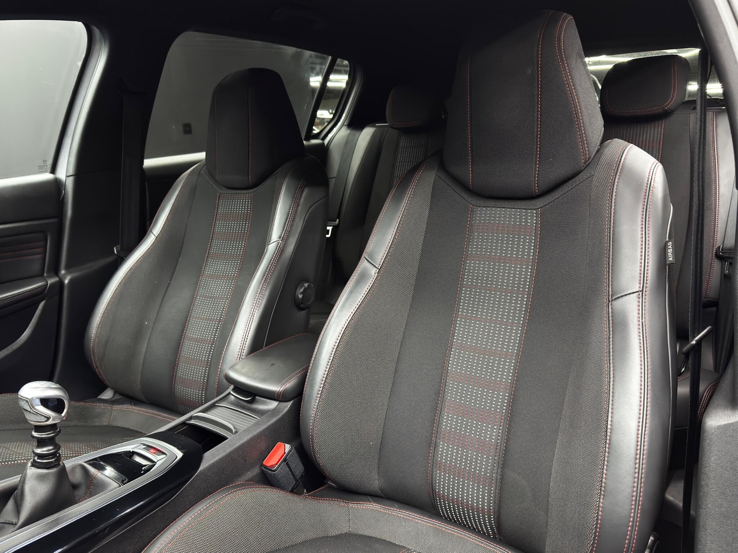 Used Peugeot 308 2016 for sale - 76714461: Photo 14