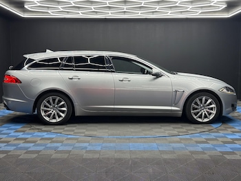 Used Jaguar XF 2013 for sale - 75769328: Photo