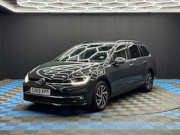 Used Volkswagen Golf 2019 for sale - 79634749: Photo