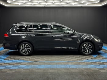 Used Volkswagen Golf 2019 for sale - 79634749: Photo