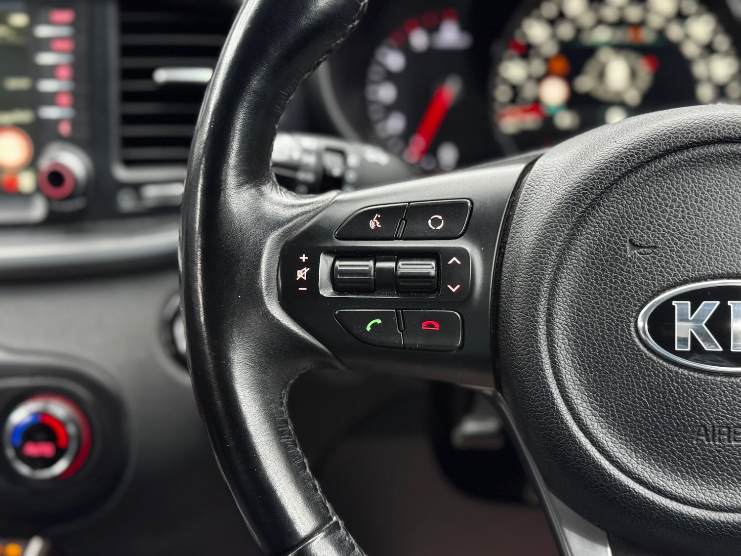 Used Kia Sorento 2015 for sale - 76832220: Photo 21