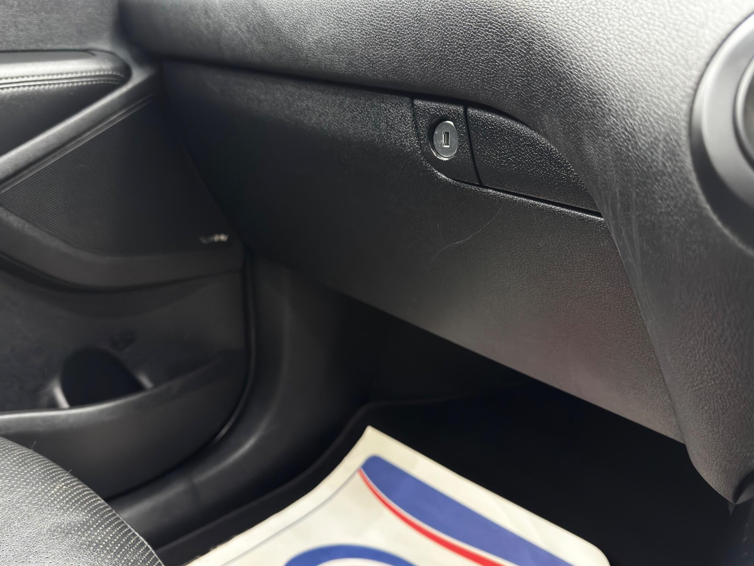 Used Kia Sorento 2015 for sale - 76832220: Photo 34