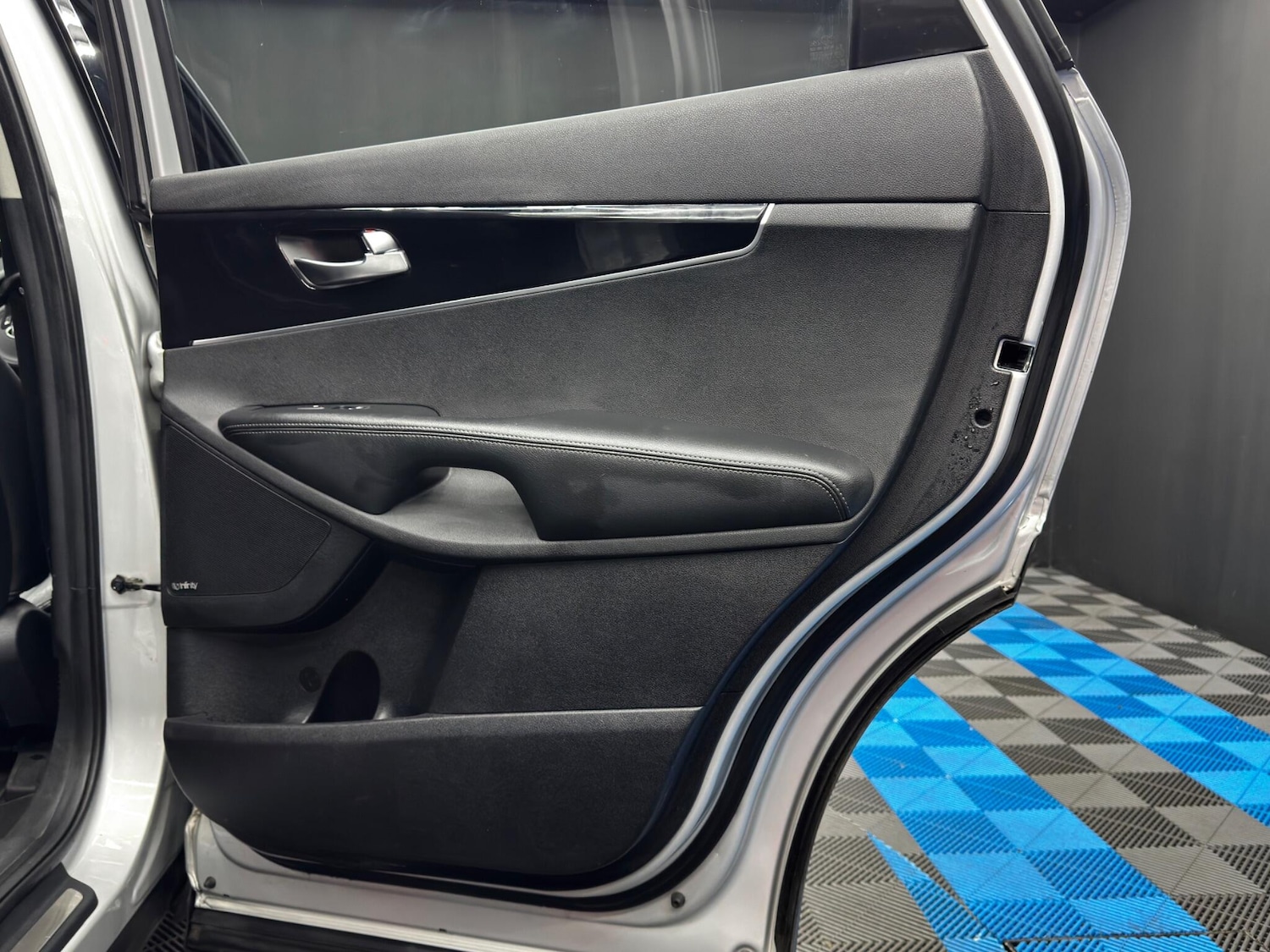 Used Kia Sorento 2015 for sale - 76832220: Photo 43