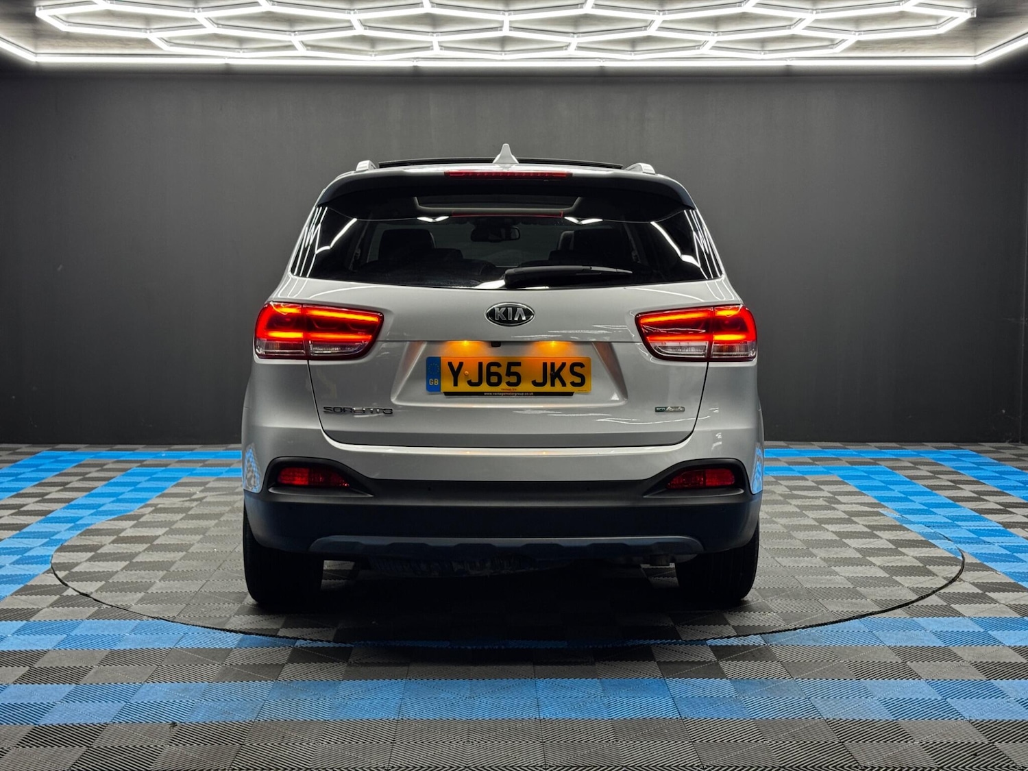 Used Kia Sorento 2015 for sale - 76832220: Photo 6