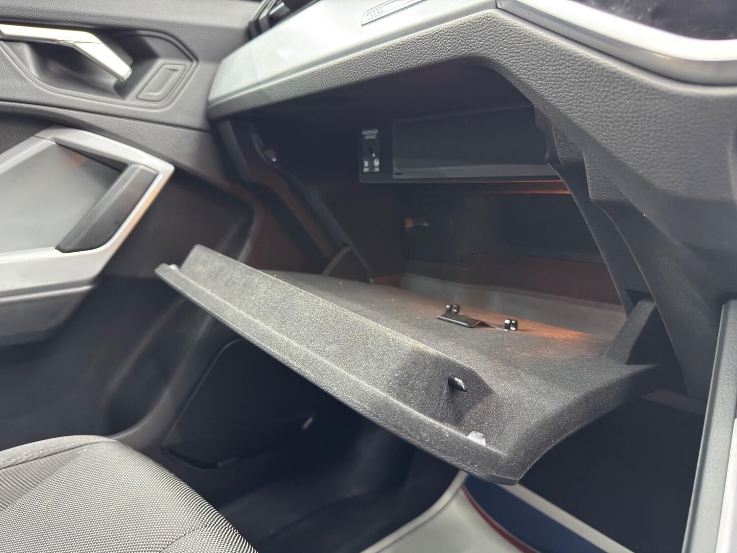 Used Audi Q3 for sale - 77940671: Photo 40