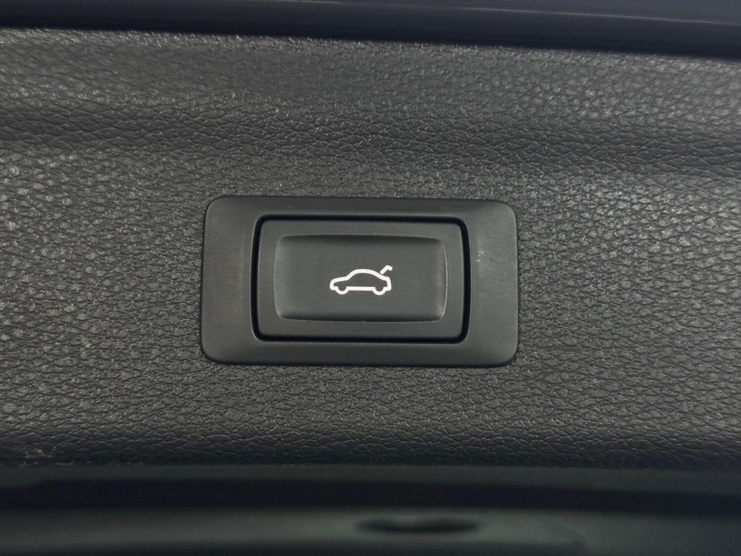 Used Audi Q3 for sale - 77940671: Photo 42