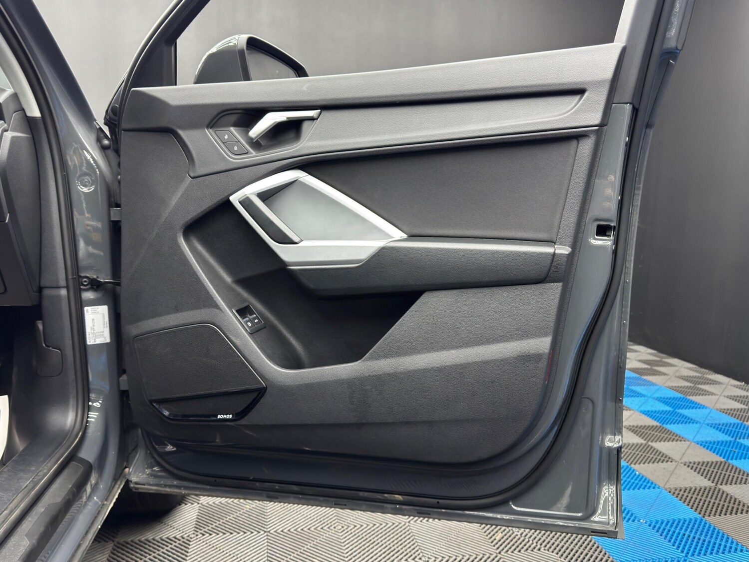 Used Audi Q3 for sale - 77940671: Photo 43