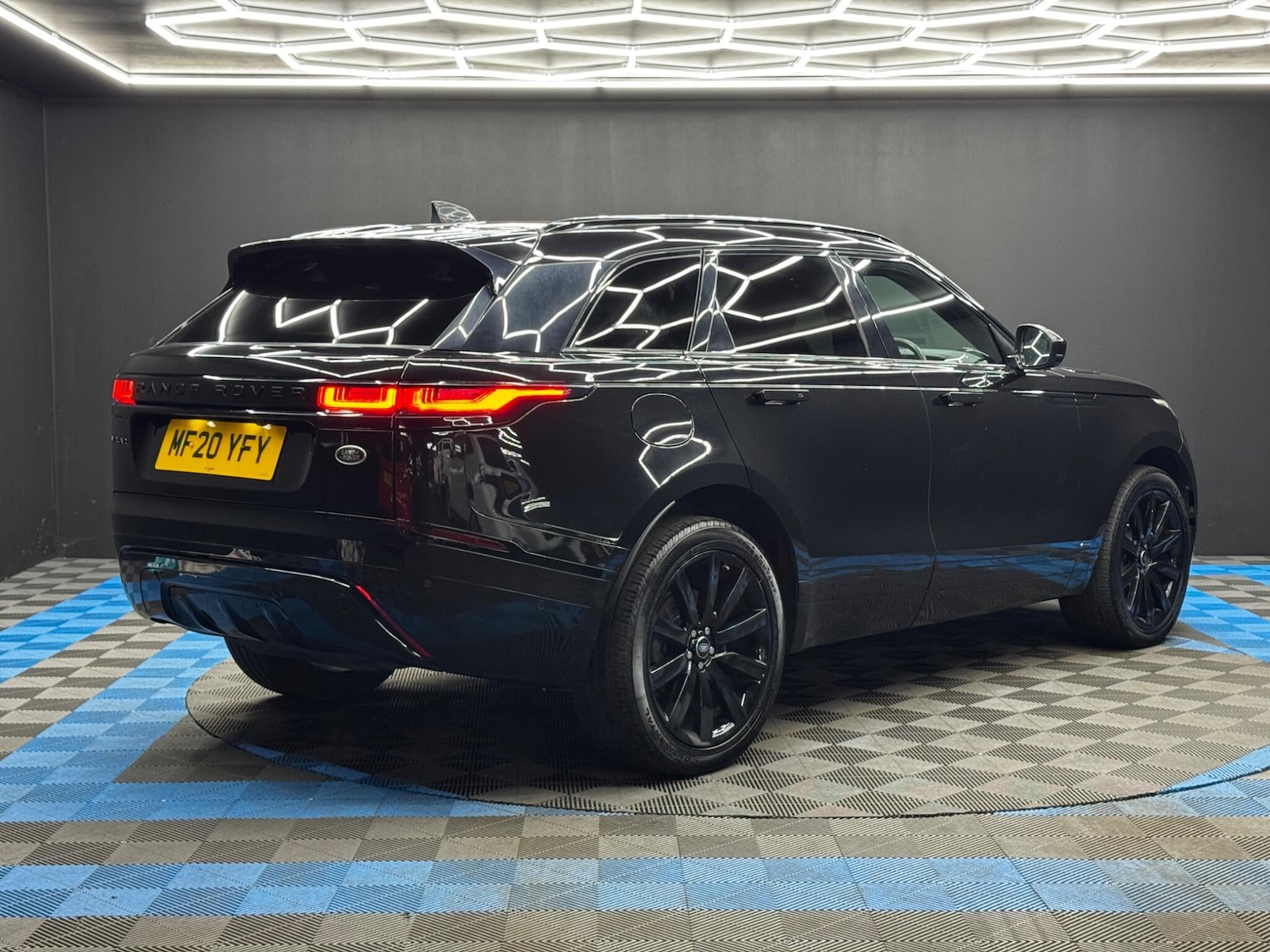 Used Land Rover Range Rover Velar 2020 for sale - 77793984: Photo 5