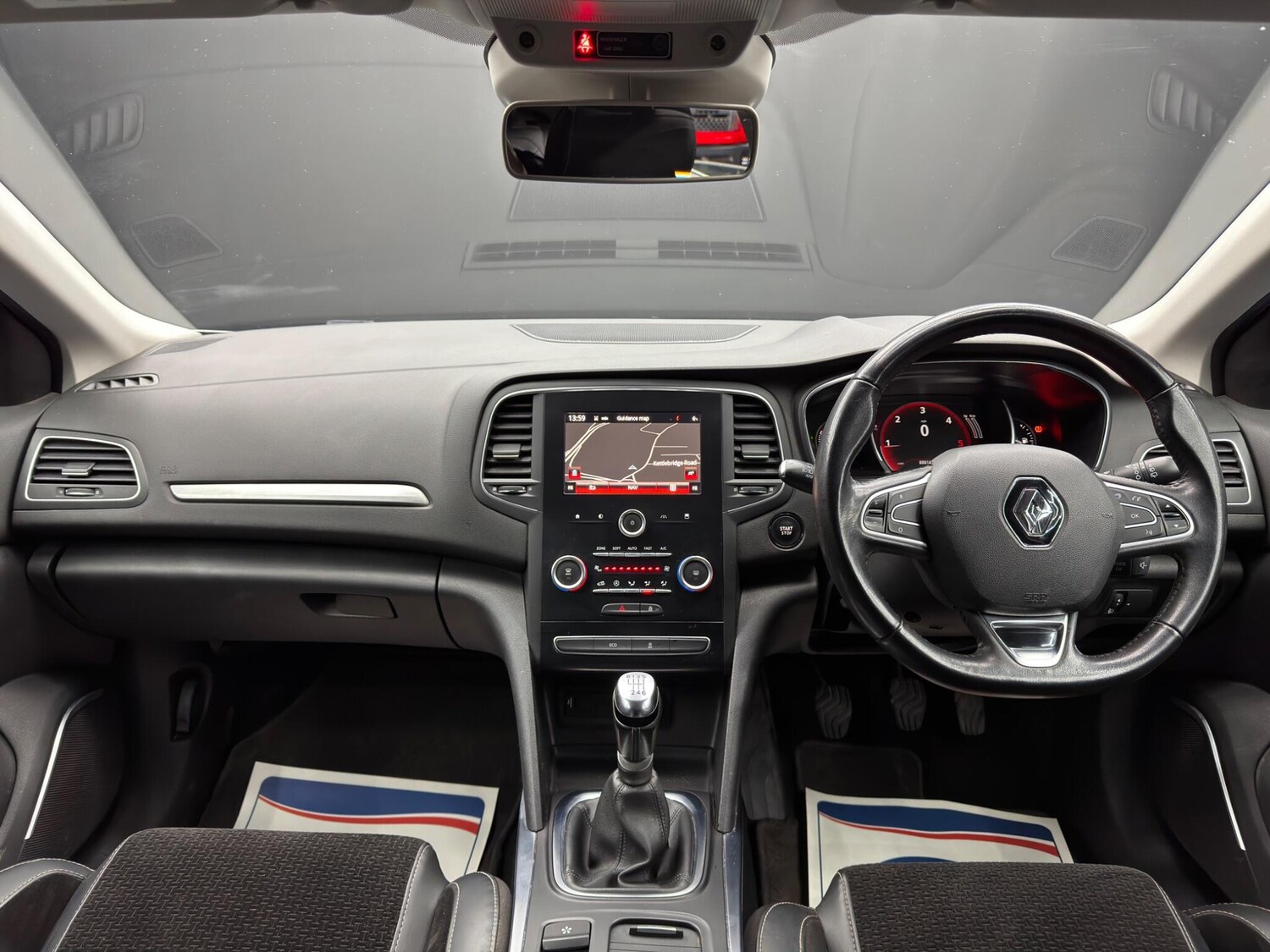 Used Renault Megane 2016 for sale - 77939930: Photo 10