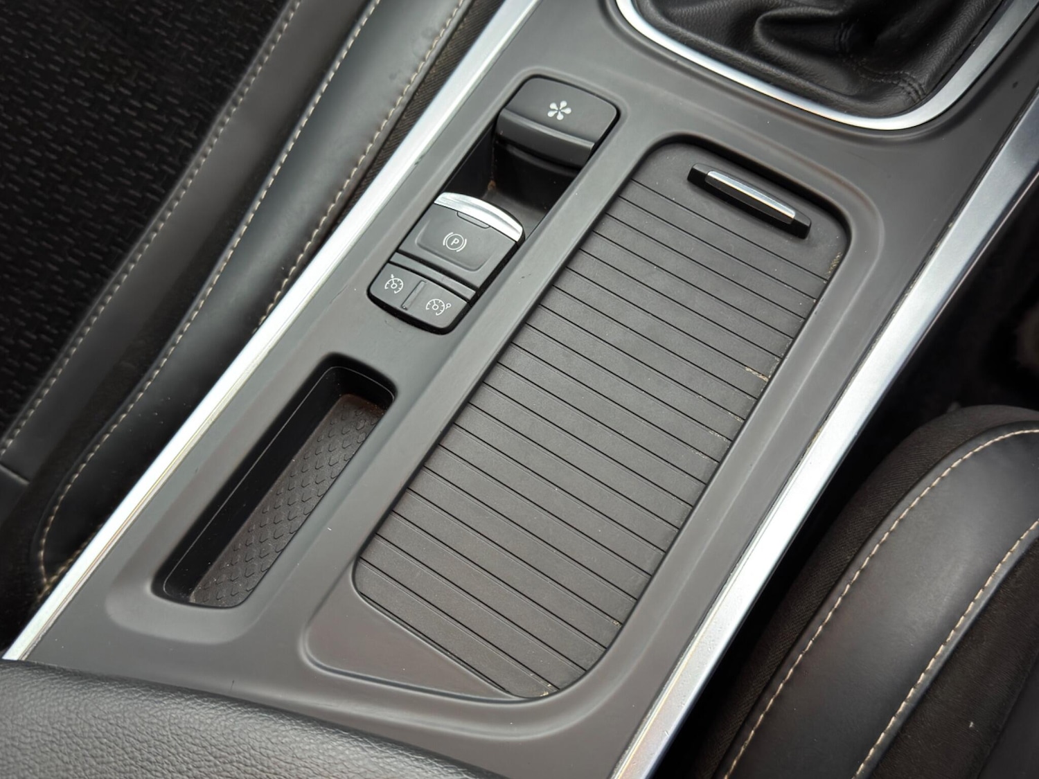 Used Renault Megane 2016 for sale - 77939930: Photo 25