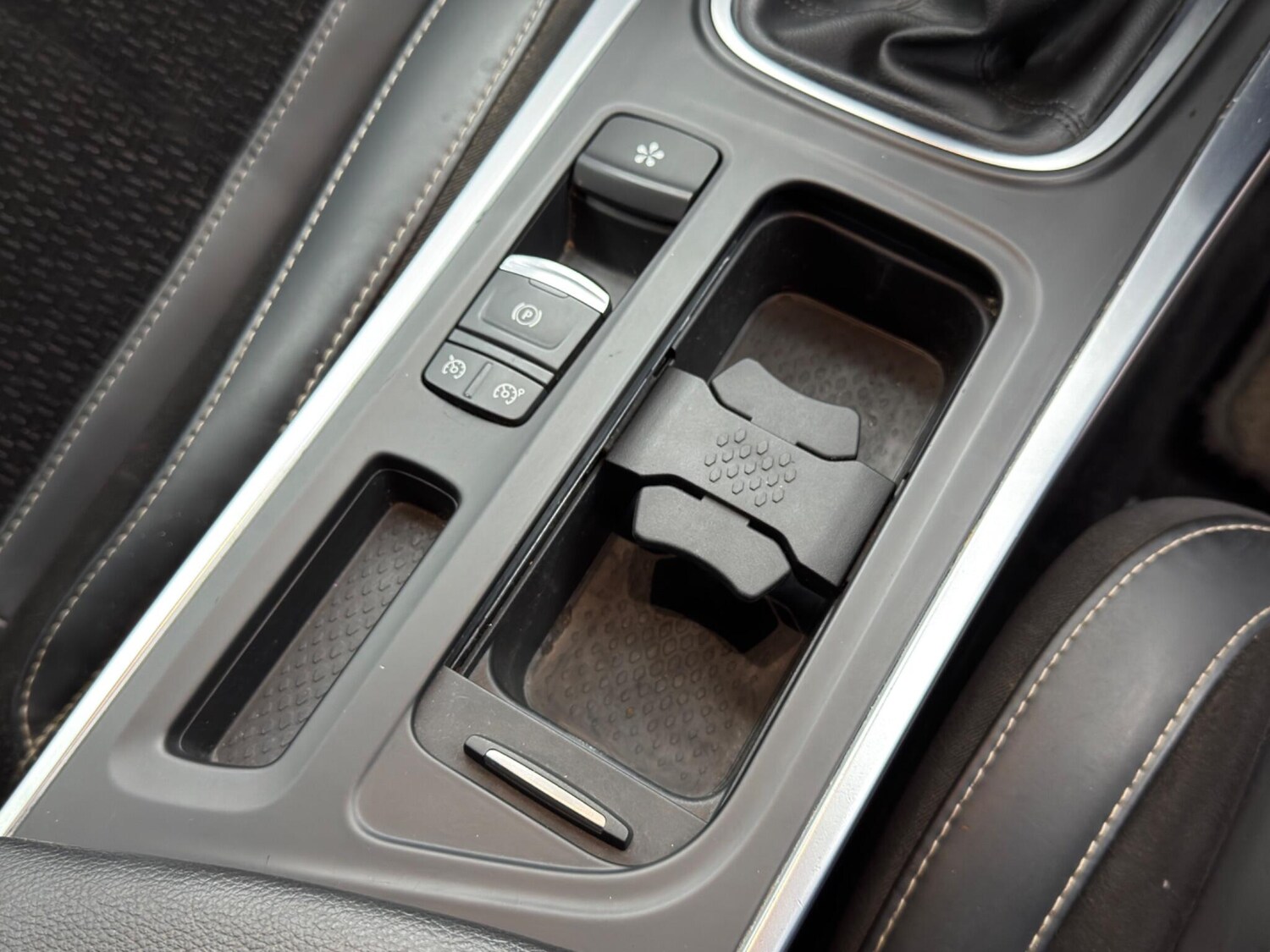 Used Renault Megane 2016 for sale - 77939930: Photo 26