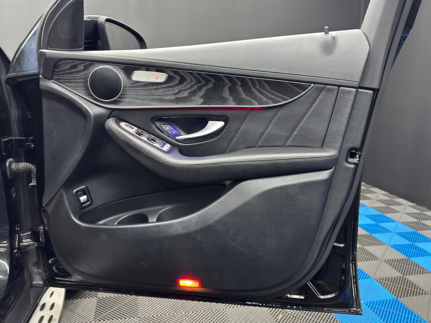 Used Mercedes-Benz GLC for sale - 77411517: Photo 46