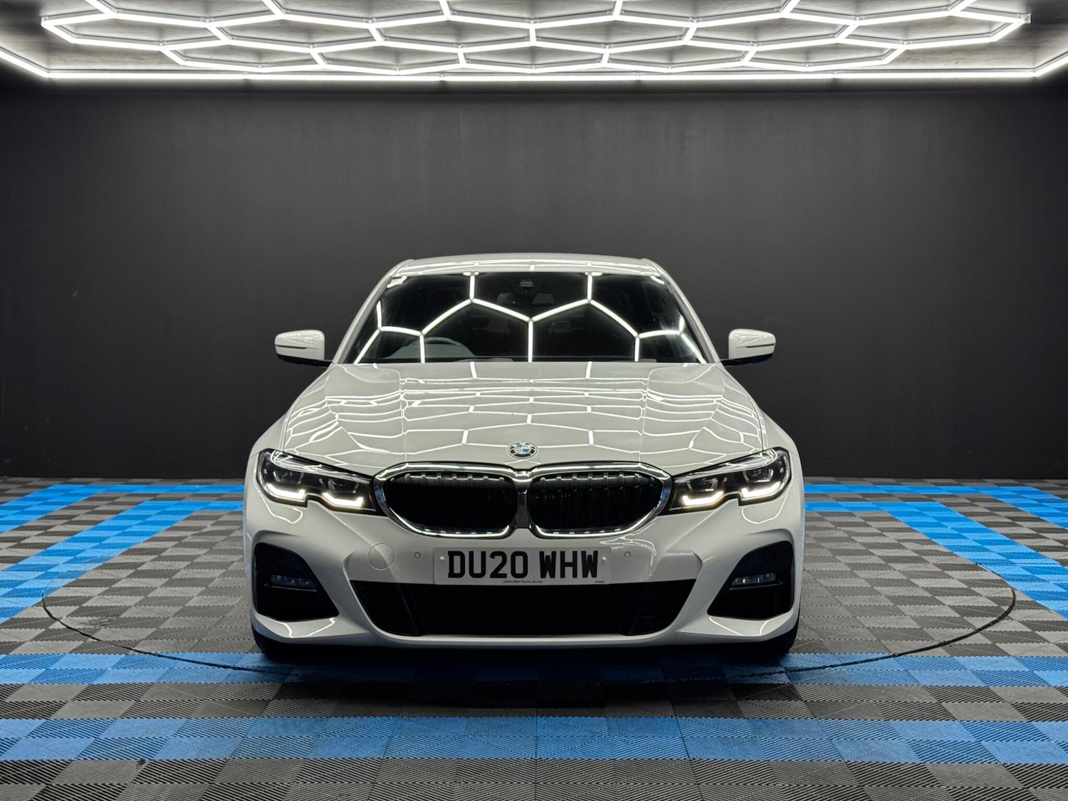 Used BMW 3 Series 2020 for sale - 76499615: Photo 2