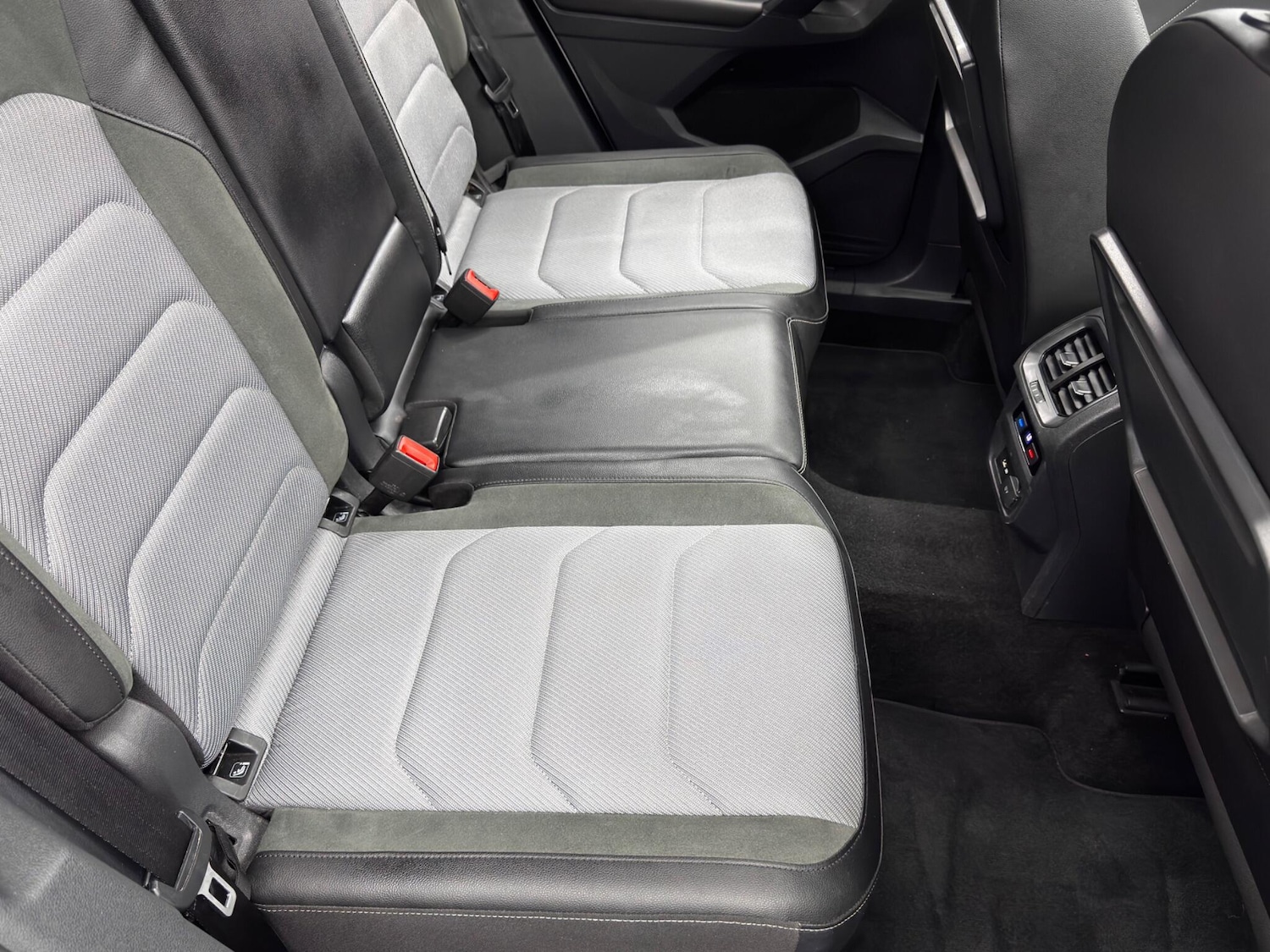 Used Volkswagen Tiguan 2019 for sale - 76012574: Photo 16