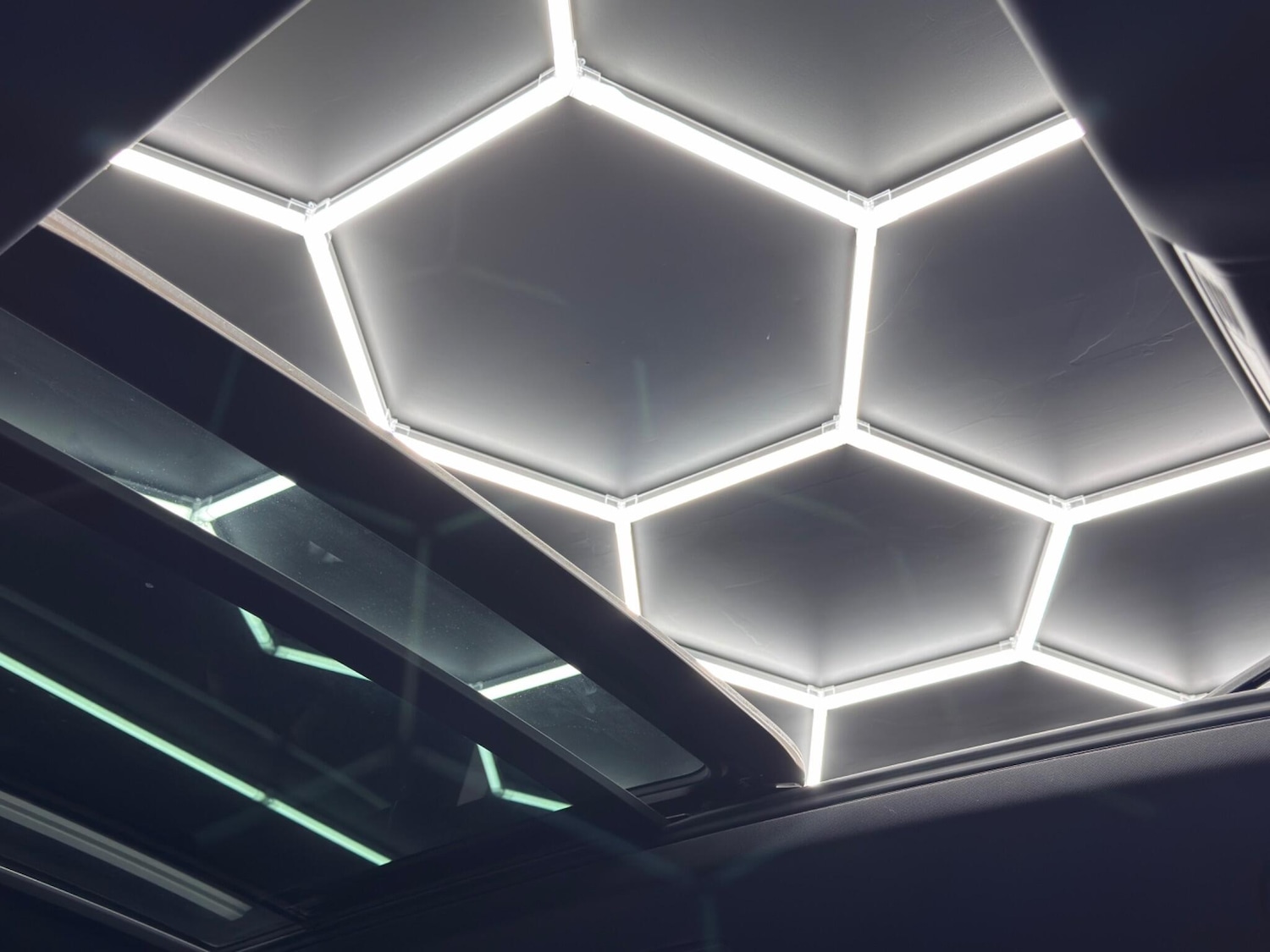 Used Volkswagen Tiguan 2019 for sale - 76012574: Photo 38