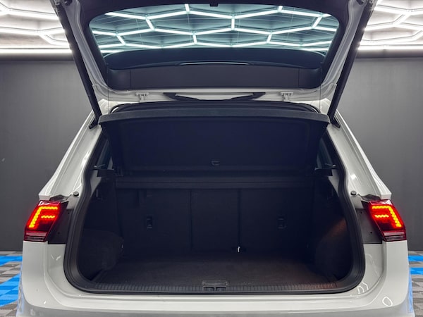 Used Volkswagen Tiguan 2019 for sale - 76012574: Photo 39