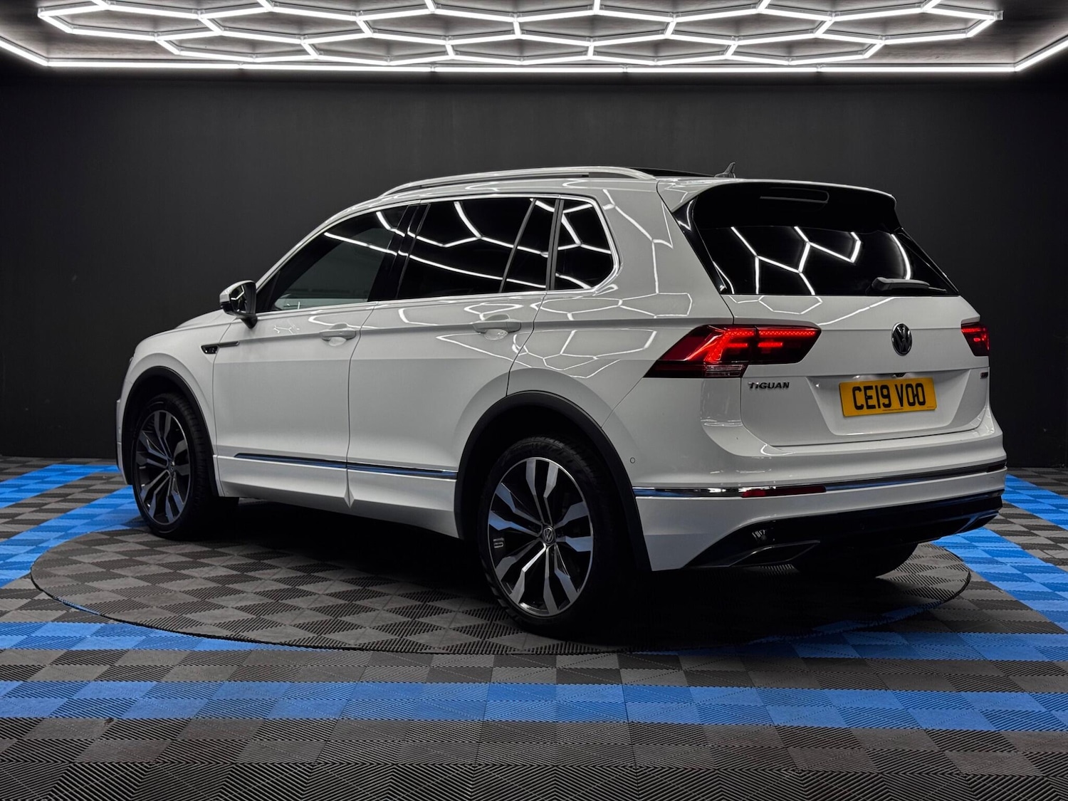 Used Volkswagen Tiguan 2019 for sale - 76012574: Photo 7