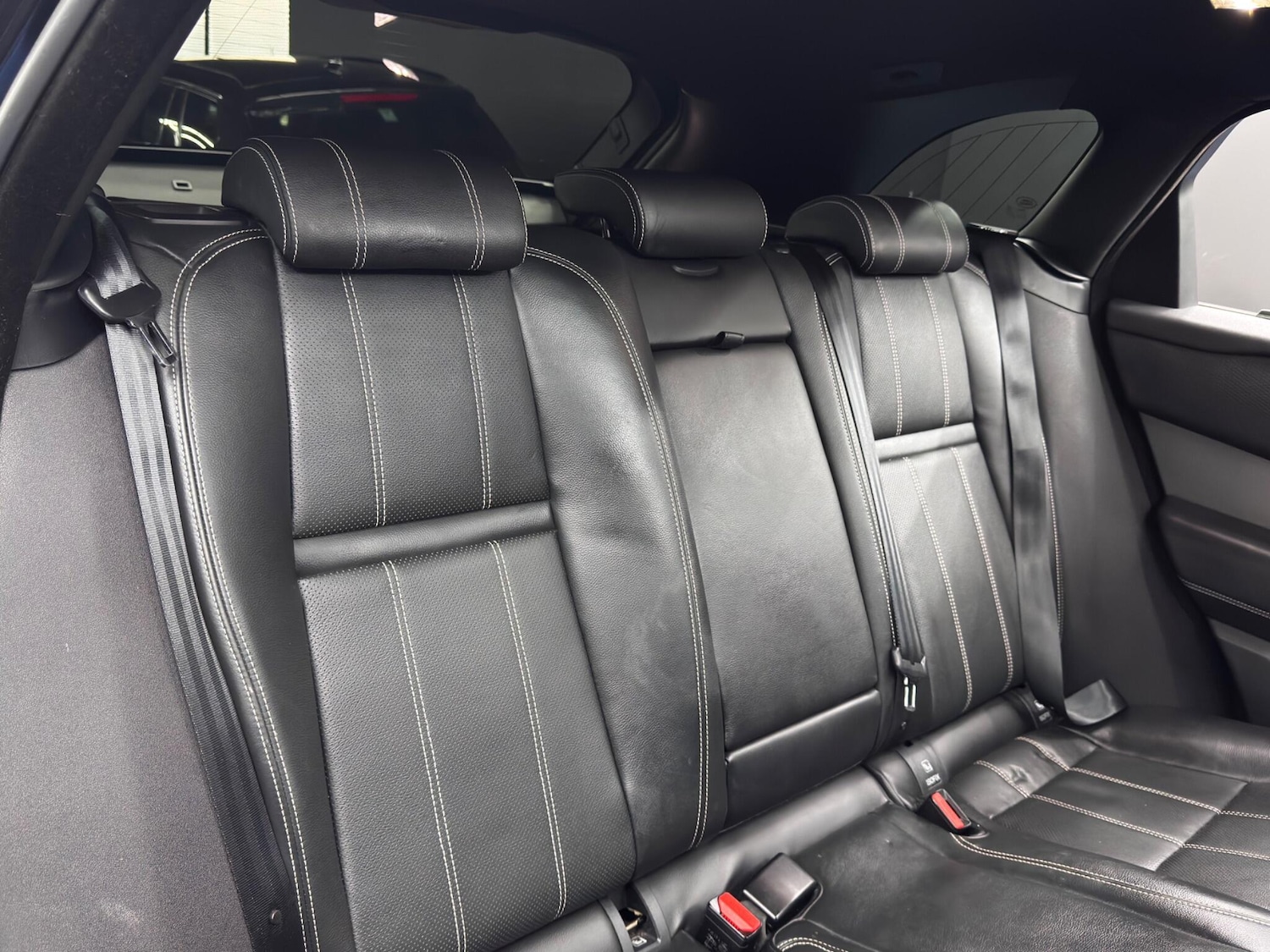 Used Land Rover Range Rover Velar 2018 for sale - 76349579: Photo 15