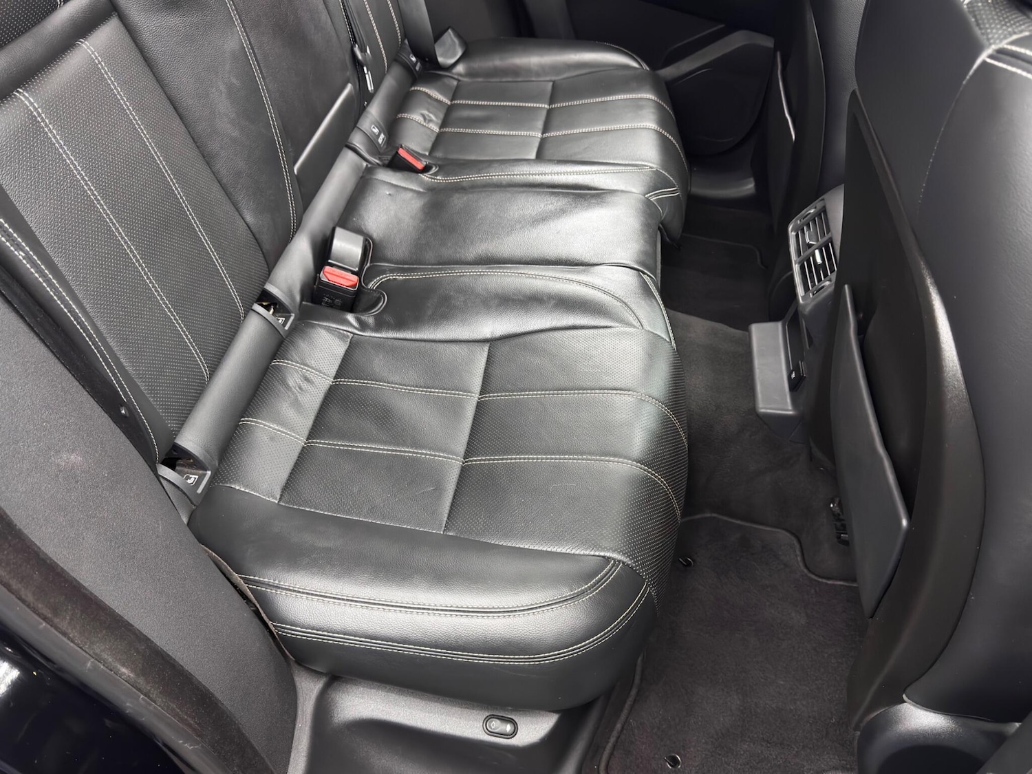 Used Land Rover Range Rover Velar 2018 for sale - 76349579: Photo 16