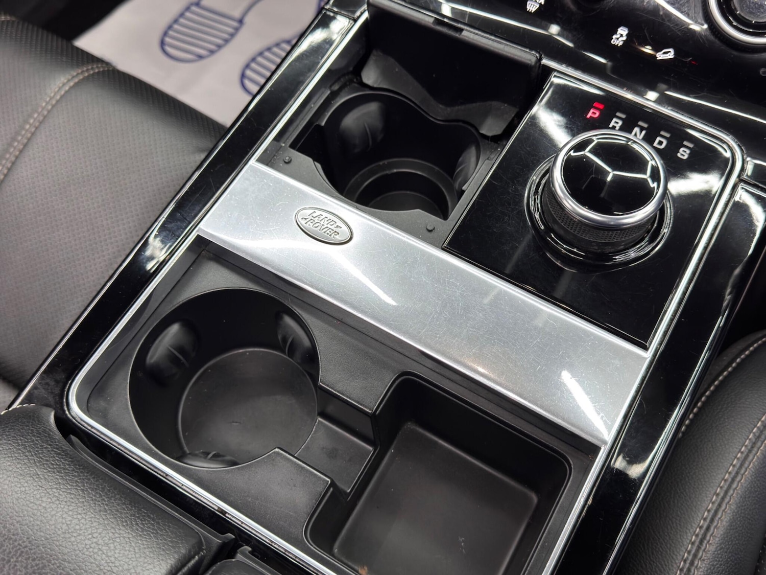 Used Land Rover Range Rover Velar 2018 for sale - 76349579: Photo 25