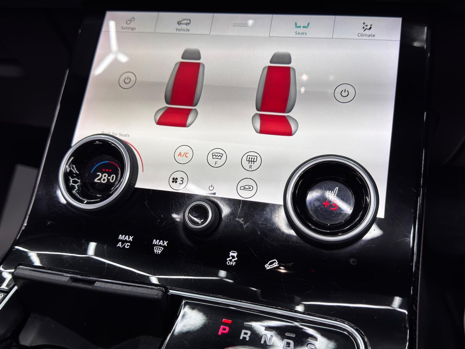 Used Land Rover Range Rover Velar 2018 for sale - 76349579: Photo 27