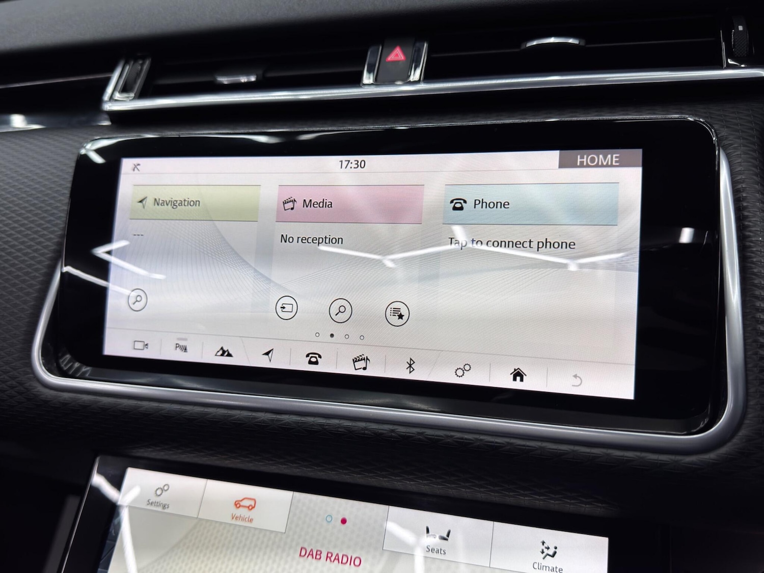 Used Land Rover Range Rover Velar 2018 for sale - 76349579: Photo 35