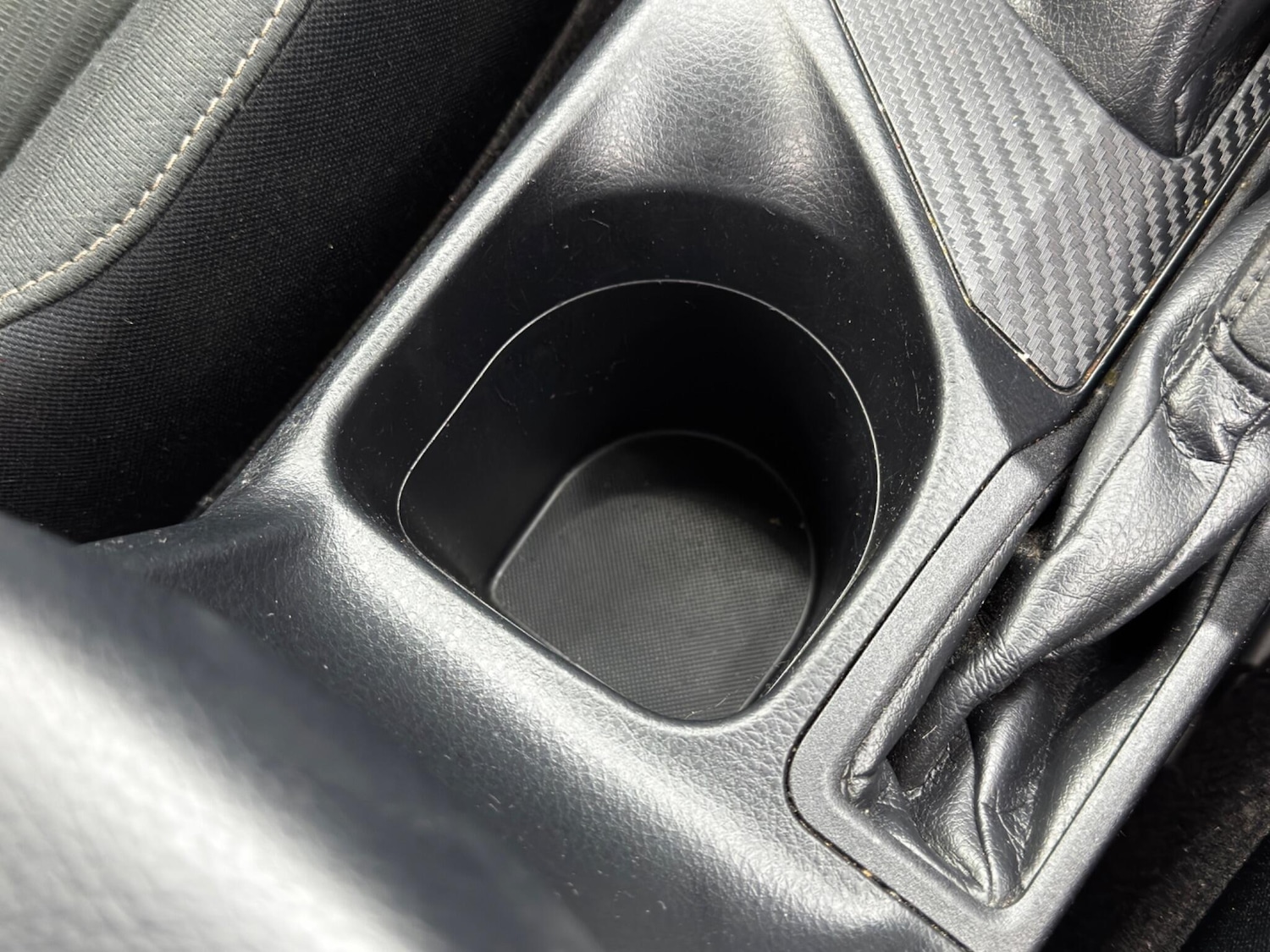 Used Toyota RAV4 2015 for sale - 77625281: Photo 21