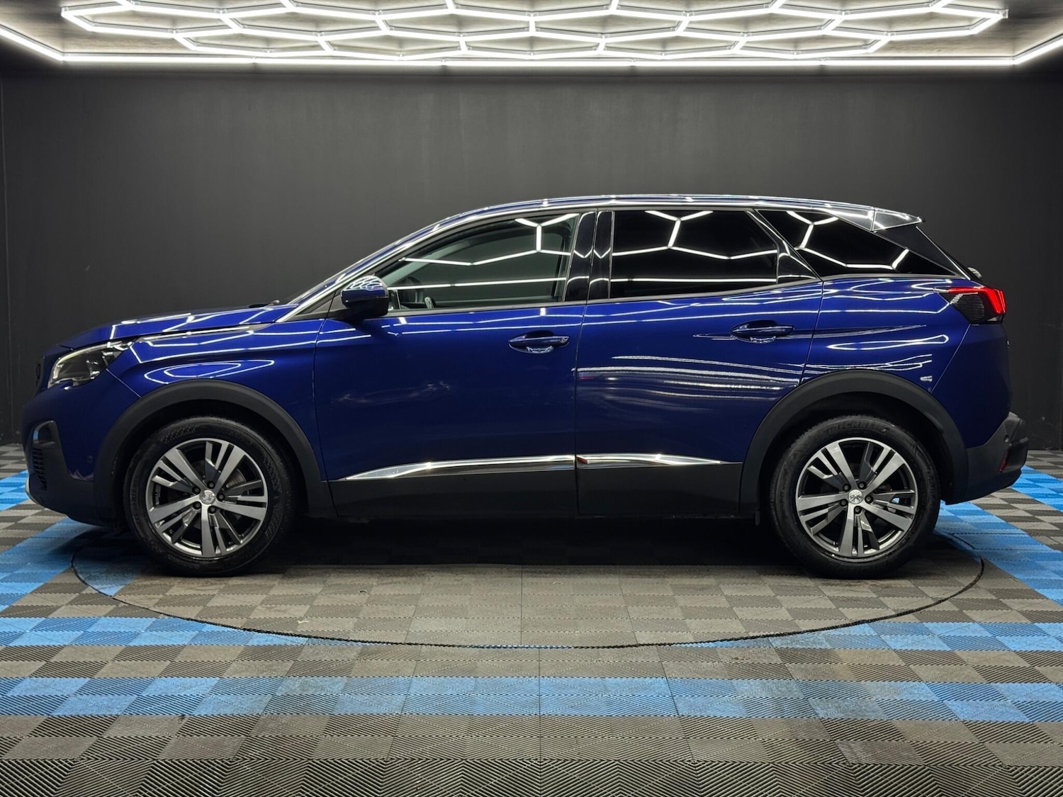 Used Peugeot 3008 2017 for sale - 77598443: Photo 8