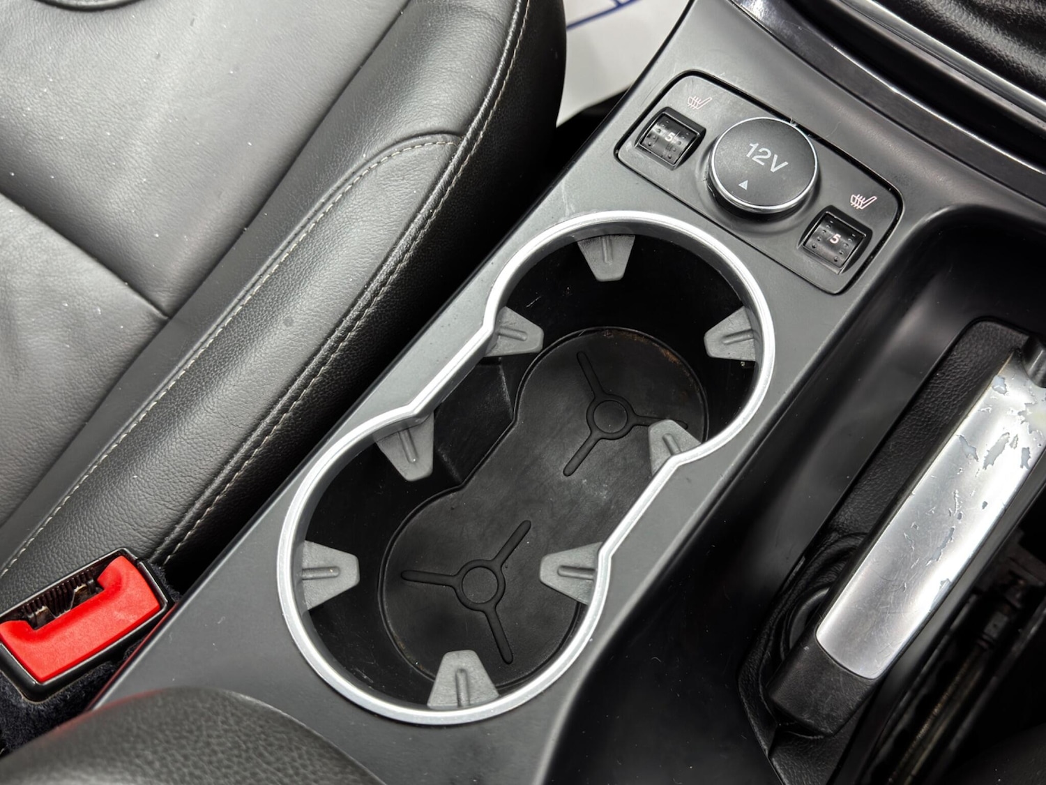 Used Ford Kuga 2014 for sale - 77109611: Photo 24