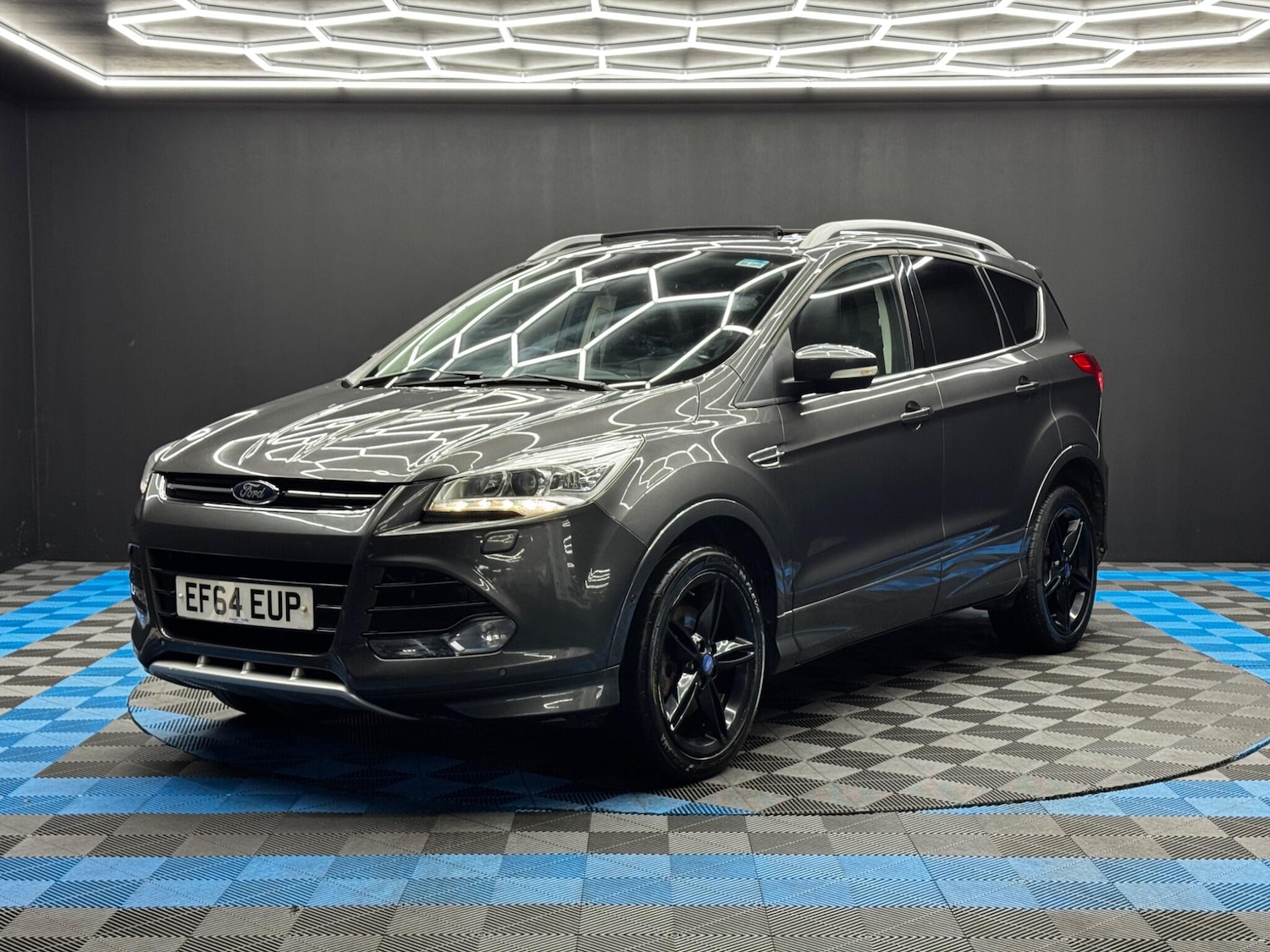 Used Ford Kuga 2014 for sale - 77109611: Photo 3