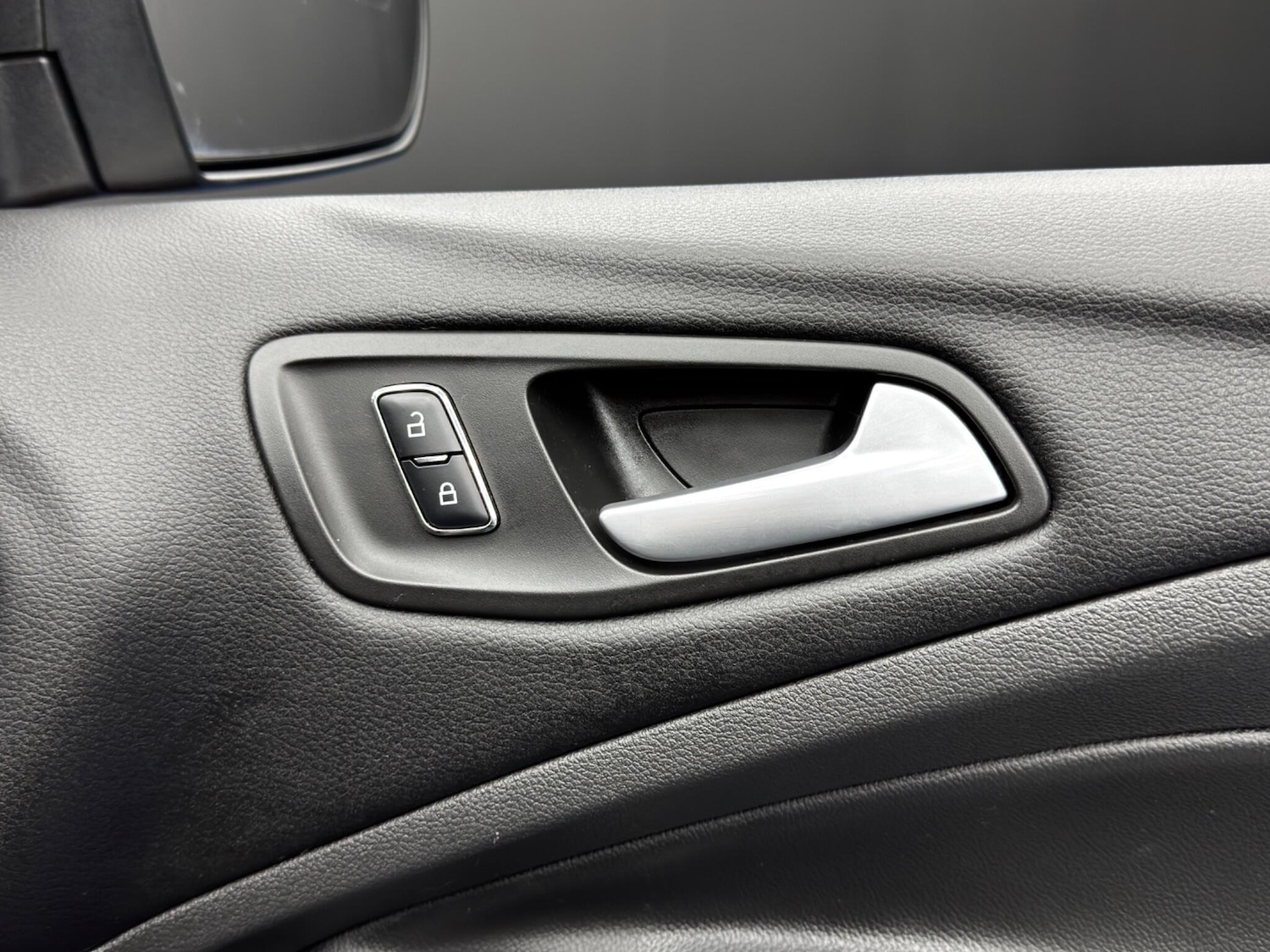 Used Ford Kuga 2014 for sale - 77109611: Photo 37