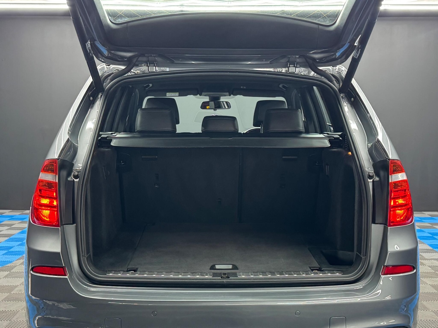 Vehicle 39