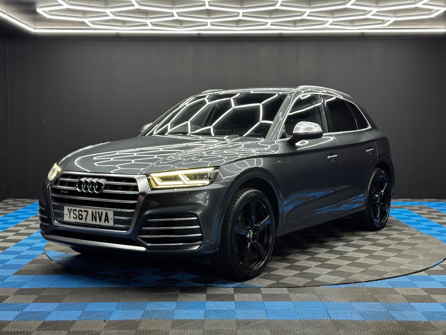 Used Audi SQ5 2017 for sale - 76425527: Photo 3