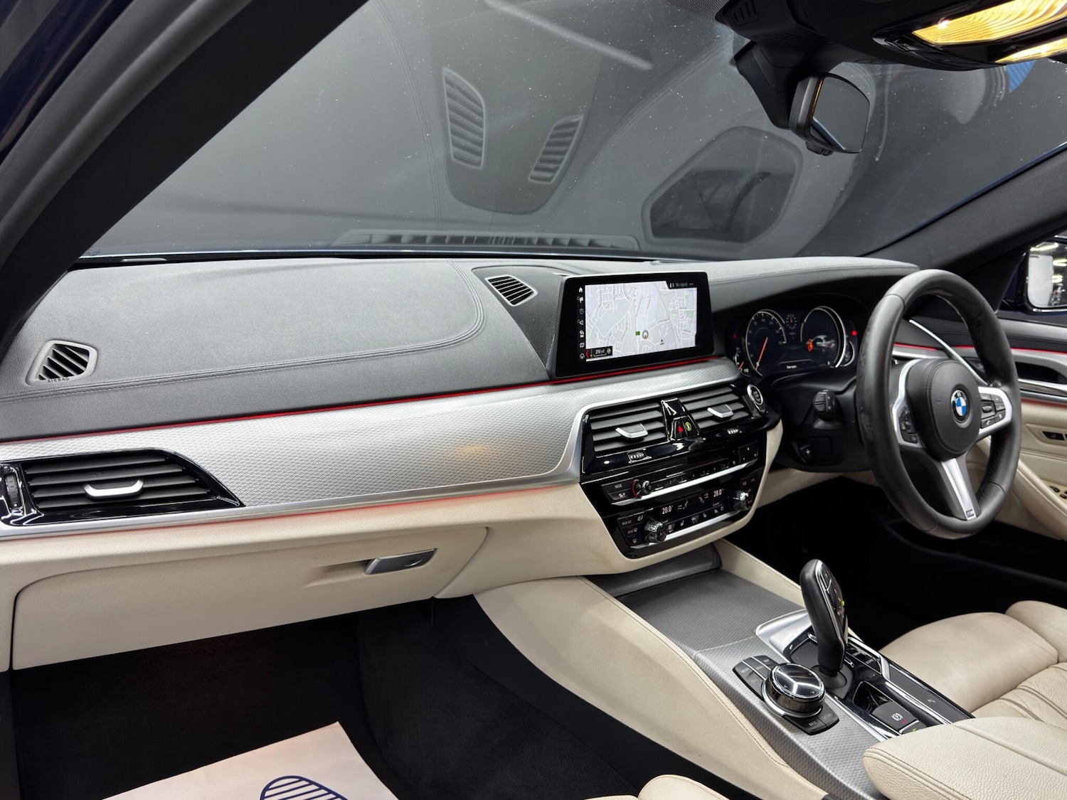 Used BMW 5 Series 2018 for sale - 76658778: Photo 11